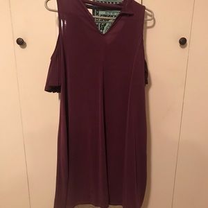 Mini shoulder-less dress